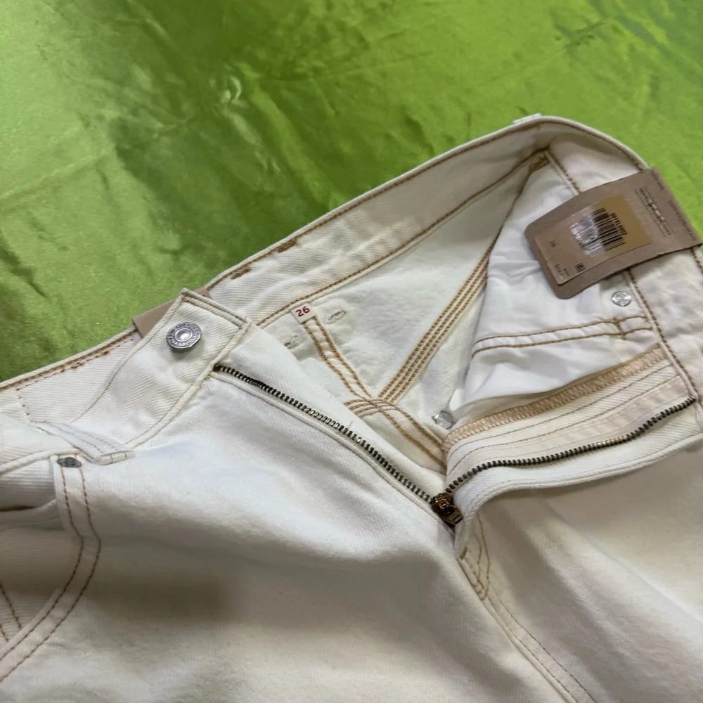 Levi’s Cream Jean Midi Skirt - Picture 5 of 8